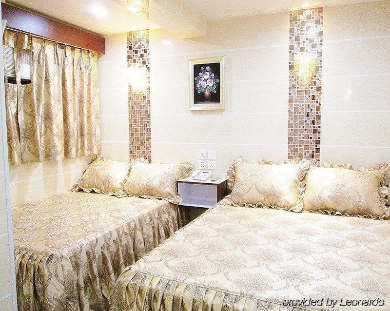 New Chung King Mansion Guest House - Tower C هونغ كونغ المظهر الخارجي الصورة