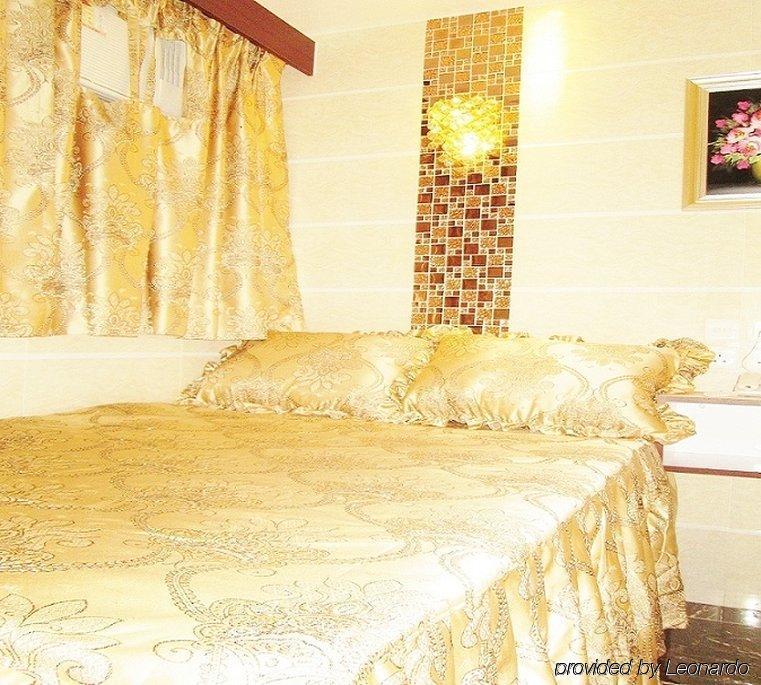 New Chung King Mansion Guest House - Tower C هونغ كونغ المظهر الخارجي الصورة